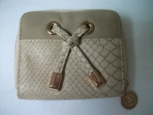  Exclusive, praktische,Leder Geldbörse,beige (11 x 10 x 2 )neu - Bild 1 von 5