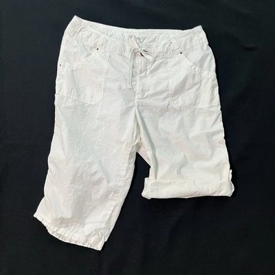 Fresh Produce Bermuda shorts L White Roll up Covertible Womens Cotton Pockets - Image 1 of 4