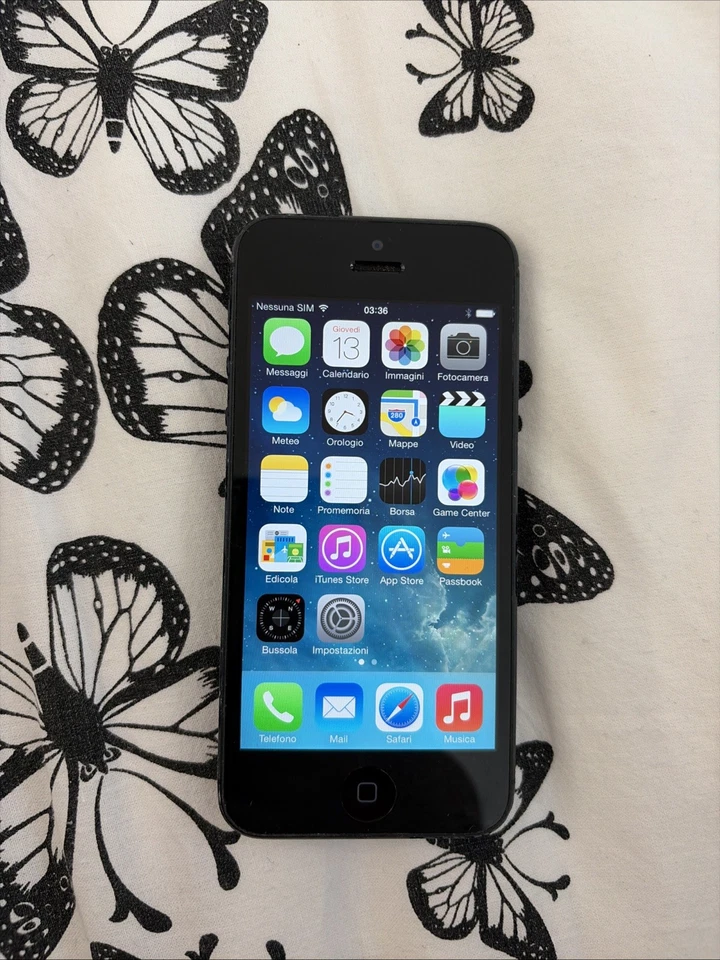 Apple iPhone 5 A1428 iOS 7 !!! 32gb Nero Black 4108 - Immagine 1 di 4