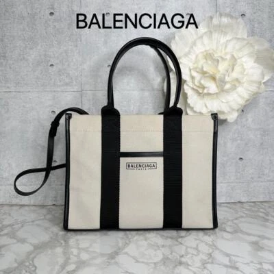 Auténtico Bolso de Hombro Balenciaga Pequeño Hardware Estado: Casi Como Nuevo Foto 1 de 4
