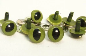 Osos atrevidos 18 mm VERDE Seguridad Ojos de GATO para osos muñecas artesanía (10 pares) - Imagen 1 de 1