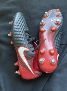 Men's Nike Magista Opus II SG Soccer Black/Red - Picture 1 of 7