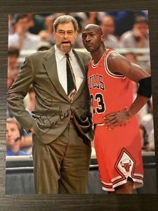 Phil Jackson Signed Autograph 8x10 Photo Chicago Bulls Michael Jordan Coach HOF - Picture 1 of 1