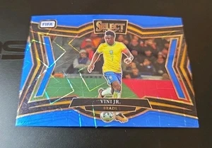 2024-25 Panini Select FIFA Field Level Blue Lazer Vini Jr. #214 Brazil - Bild 1 von 2
