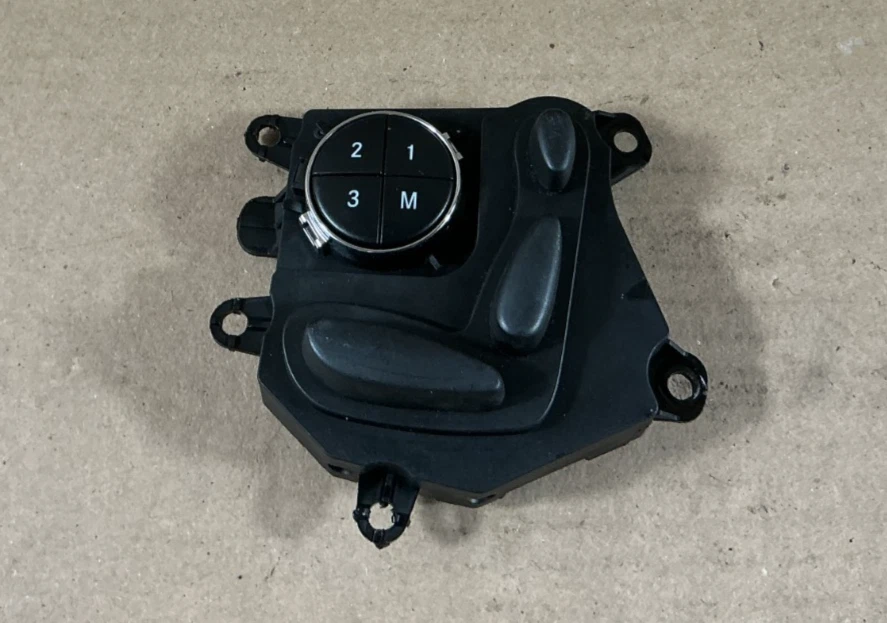 Interruptor de control del asiento delantero derecho Mercedes-Benz E500 2003-2009 2118218079 OEM Foto 1 de 4