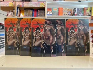 Vampirella Red Sonja #10 Paralel Evren Istanbul Celor Variant (signed with CoA) - Picture 1 of 6