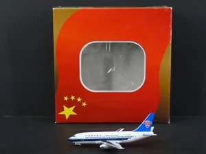 1:400 Scale Aero Classics Die-Cast China Southern Boeing 737 Airliner - Picture 1 of 14