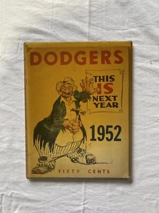 VINTAGE 1952 BROOKLYN DODGERS OFFICIAL BASEBALL YEARBOOK - JACKIE ROBINSON - Picture 1 of 2