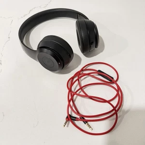 Beats Solo3 Wireless OverEar Bluetooth Kopfhörer schwarz matt A1796 getestet funktioniert - Bild 1 von 14