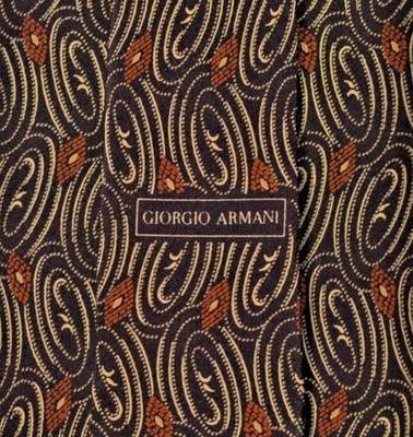 Corbata DE COLECCIÓN GIORGIO ARMANI HECHA EN ITALIA 100% Seda Color Borgoña L57 W3.9 Foto 1 de 4