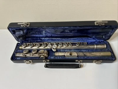 DEG Music Co Inc EE. UU. Modelo Claudel Flauta Instrumento Plateado en Estuche Rígido Foto 1 de 4