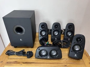Logitech Z506 Multimedia 5.1 Surround Sound Lautsprechersystem + Subwoofer + funktionsfähig - Bild 1 von 6