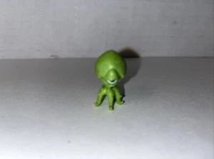 That Figures Cool Capsules Freaky Geek Ollie 1” Tall - Picture 1 of 6