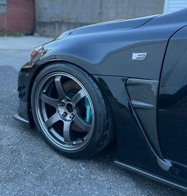 Conductos de guardabarros de fibra de carbono estilo nuevo para Lexus ISF 08-14 Foto 1 de 4