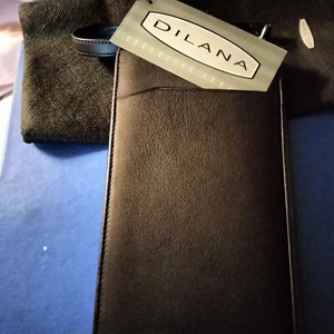 NEUE schwarze französische Leder-Geldbörse mit Reißverschluss von Dilana mit Handschlaufe für Damen - Bild 1 von 8
