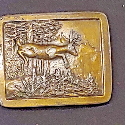 Hebilla de cinturón de caza de ciervos saltadores 1977 usada por Indiana Metal Craft my#2551 Foto 1 de 4
