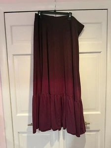 Torrid Damen Rock Lila Ombre Dip Dye Maxi Jersey Stufen A-Linie Pull On - Bild 1 von 4