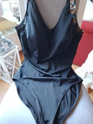 Toller Badeanzug Gr.46 - Bild 1 von 4