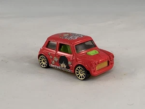 Hot Wheels Mini Cooper 2016 The Beatles George Harrison Red 10SPs - Picture 1 of 5