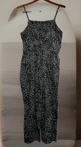 Old Navy Women’s Romper/Jumpsuit Black/Gray Animal Print Pockets Sleeveless Cami - Picture 1 of 12