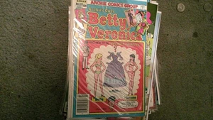 BETTY AND VERONICA # 322 EARLY CHERLY BLOSSOM (1983) - Picture 1 of 1