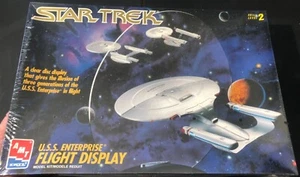 AMT Star Trek USS Enterprise Flight Display FS NEW Model Kit ‘Sullys Hobbies’ - Picture 1 of 2