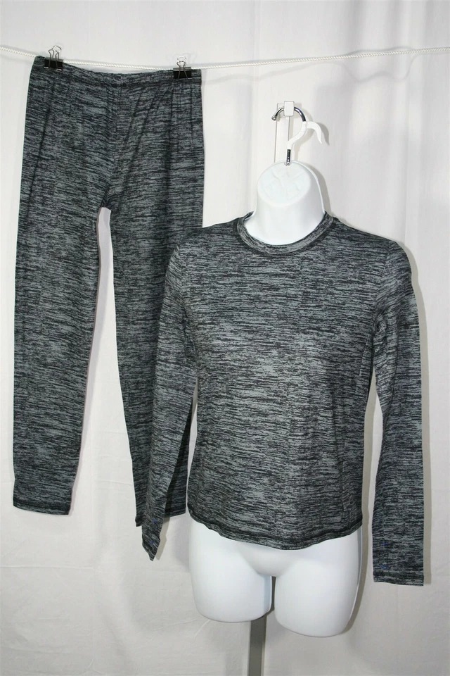 006X06 Cuddl Duds 20974 Climate Essentials Boy Base Layer Set LG Negro/Gris Foto 1 de 1