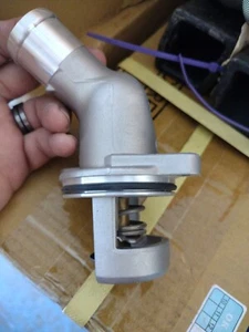 One New Motorad Engine Coolant Thermostat Housing Assembly 914198 for Audi - Picture 1 of 5