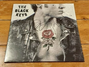 SIGNED The Black Keys No Rain No Flowers AUTOGRAPH Sky Blue Color Vinyl LP - Picture 1 of 3