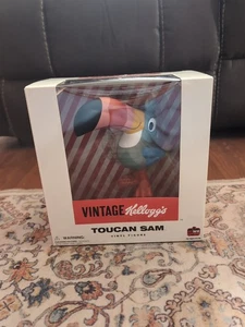 2006 DARK HORSE DELUXE KELLOGG'S TOUCAN SAM VINYL FIGURE, NOS. SEALED - Picture 1 of 2