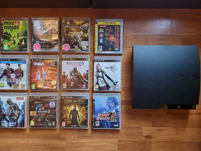 Sony PlayStation 3 Slim Console con 12 GIOCHI e Controller - Charcoal Black - Immagine 1 di 4