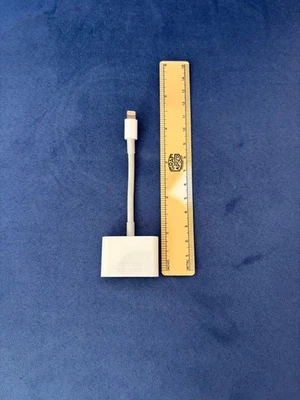 Adattatore AV da Lightning a Digitale Apple originale usato - A1438 - Immagine 1 di 4