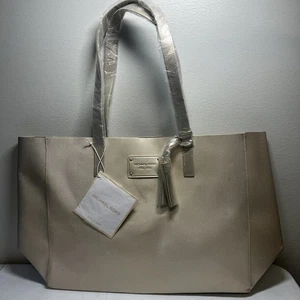 Michael Kors Gold Metallic Glamorous Tote NEW - Picture 1 of 4