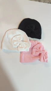 Bay Mädchen Hüte, 3er Set, weiß, rosa, schwarz, mit Schleifen - Bild 1 von 2