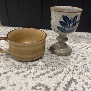 2 VINTAGE STONEWARE Ceramic Pottery Glazed Goblet Lrg Mug. Both Marked Japan - Picture 1 of 12