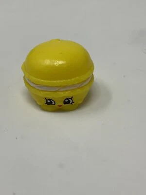 Shopkins Temporada 3 #062 Macca Roon (Amarillo) Foto 1 de 4