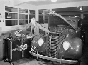 1938 Ford Being Diagnostic tested in Sweden Ford Service Dept 8 x10 Photograph - Picture 1 of 1