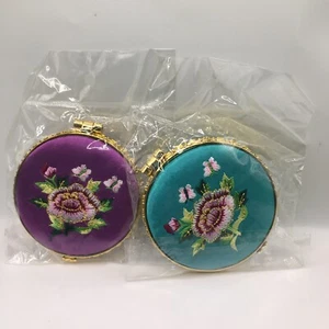 Embroidered Flower Hand Purse Mirror Compact Teal Round Lot Of Two - Picture 1 of 10