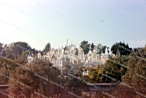 Disneyland Disney 1976 It's a Small World Original 35mm Photo Slide - Picture 1 of 1