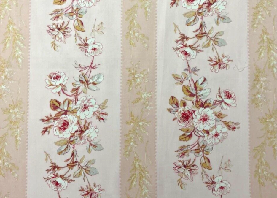 CHARMING Vintage Laura Ashley Fabric - Classic Floral Panel 21x27" - Image 1 of 2