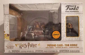Funko Mini Moments - Harry Potter Potions Class - Tom Riddle *CHASE* - Picture 1 of 6