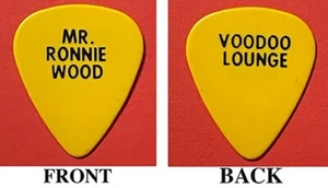 Rolling Stones MR RON Ronnie HOLZ GITARRENPLEKTREN - 1994 VOODOO LOUNGE TOUR - Bild 1 von 10