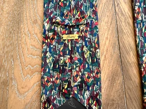 BRIONI Silk Tie - Very Nice Quality!! - Multi-Color Print - MUST SEE! - Picture 1 of 4