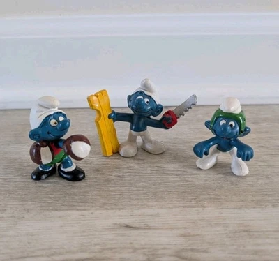 Lote De 3 Figuras De PVC Schleich Peyo Pitufo Vintage 1979 1980 Boxer Carpintero  Foto 1 de 4