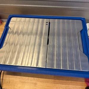 Sierra para azulejos de mesa húmeda Kobalt de 7 pulgadas y 6 amperios - Motor de 5 amperios de capacidad de 24 pulgadas usado - Imagen 1 de 4