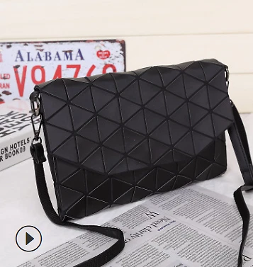 Trending Bolso Rombico Hombro Paquete Diagonal Moda Bolso Tendencias para todas las personas Foto 1 de 1