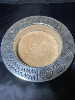 THE WILTON CO. WINE BOTTLE COASTER ARMETALE REGGAE PATTERN RWP 820024 - Image 1 of 4