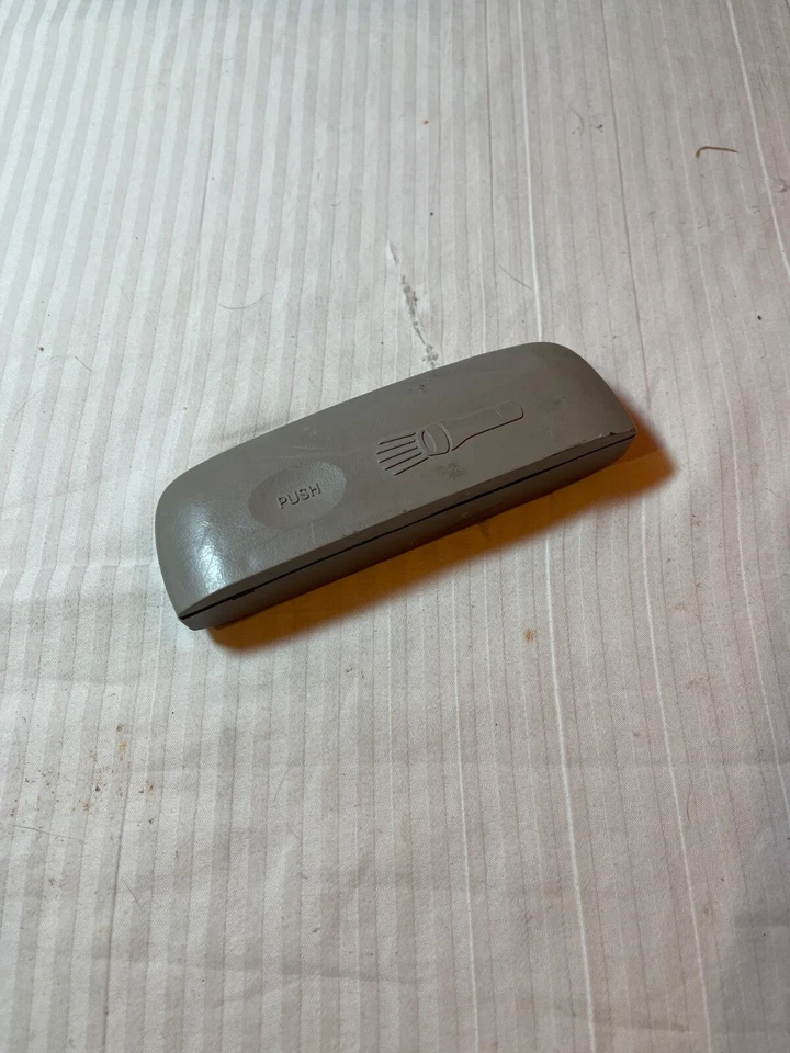 Mopar JEEP DODGE фонарик лампа 1lz65bd3ab серый OEM подлинный - Изображение 1 из 3