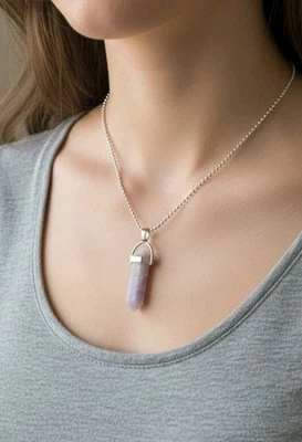 Collana  Ametista a punta- dona Calma, tranquillità e Protezione Energetica - Immagine 1 di 4