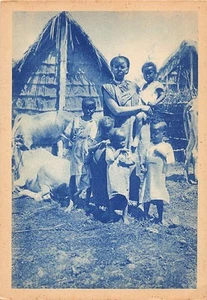 SOMALIA - Somali family- SIZE OF THE POSTCARD 15 CM x 10 cm. - Publ. Franciscan - Picture 1 of 2